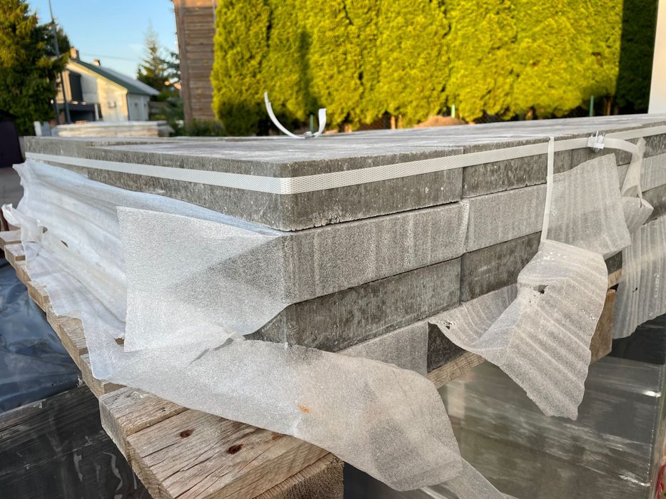 Daszki betonowe ogrodzeniowe wymiar 40x20 szare pustaki/ mur/beton