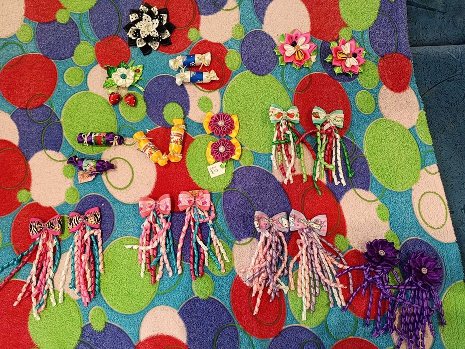 Бантики ,заколки