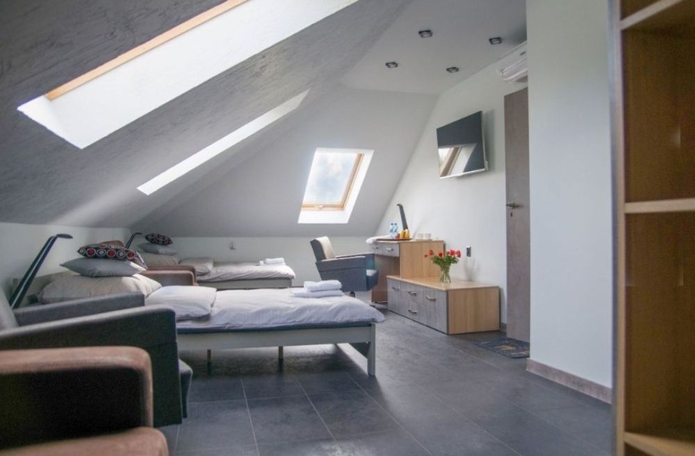 Noclegi pracownicze REZA Janów