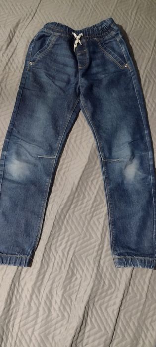 Spodnie jeans jogger 128