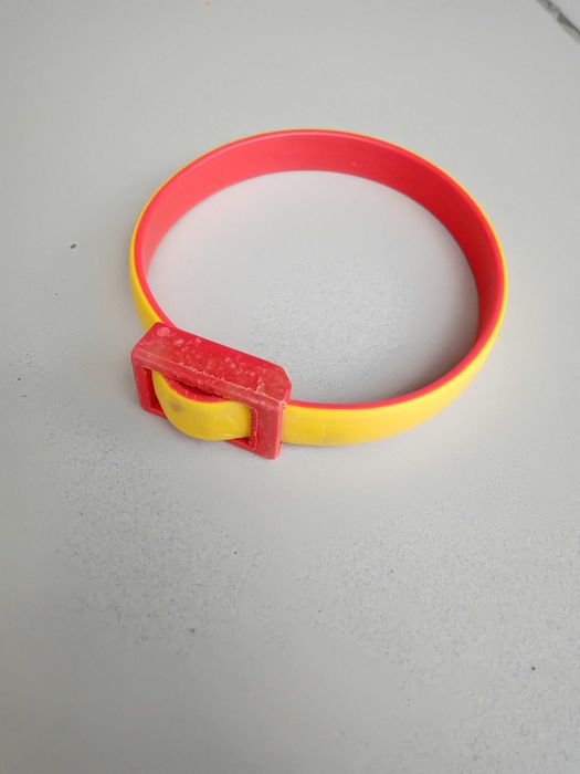 Пропала кошка в районе Троицкой