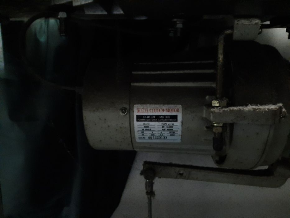 Máquina de costura
