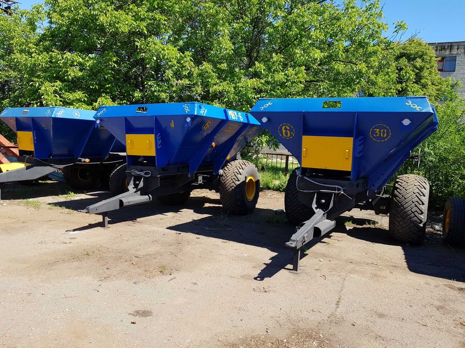 Розкидач мінеральних добрив МВУ (РУМ)-6
