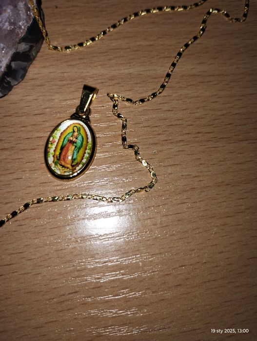 Medalik i łańcuszek Matka Boska z Guadalupe kolor złoty