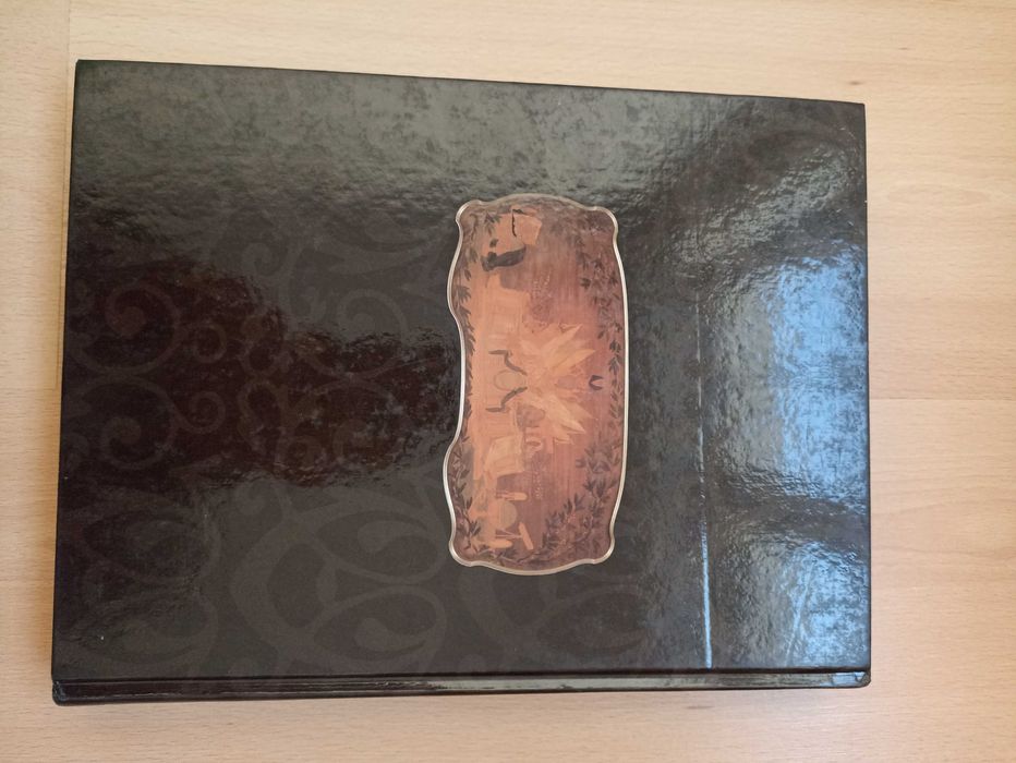 O Mobiliário Francês do Século XVIII, de Maria Isabel Pereira Coutinho