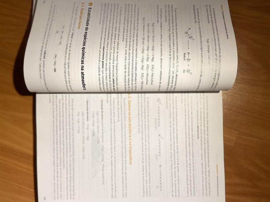 Livro de exames de física e química