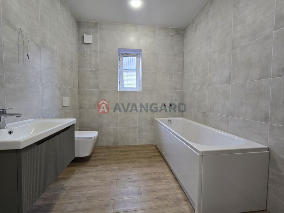 Продам дом центр Подгороднее єОселя