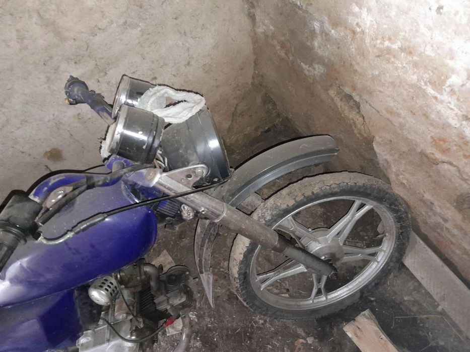 Продам Alpha  кубів 49.9 або 72