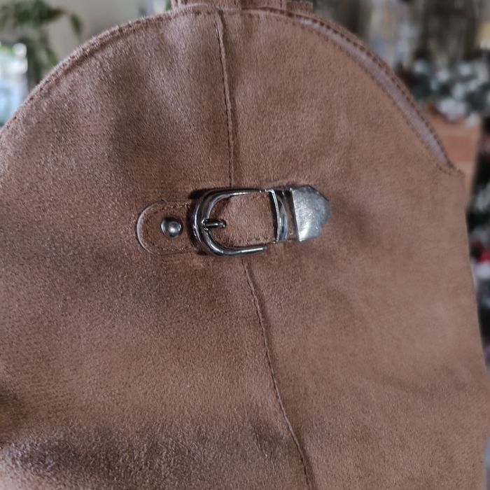 Texana camel n 40 com tachas cravadas , 
 Nunca usada com caixa origin