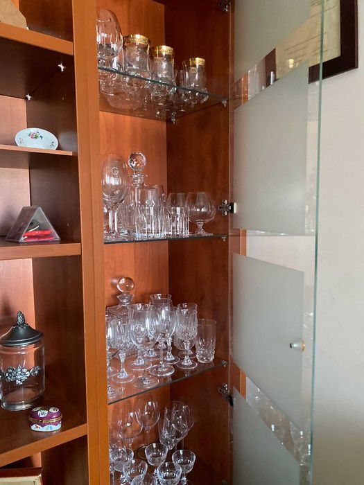 Móvel de Sala Alto .