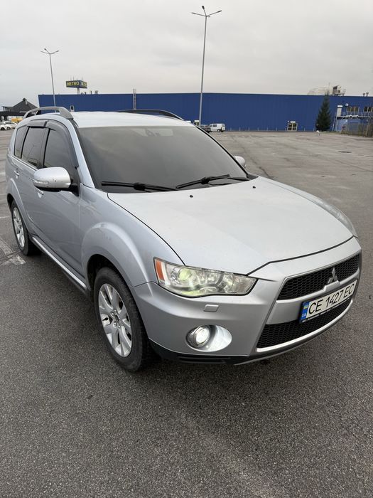 Mitsubishi Outlander Xl