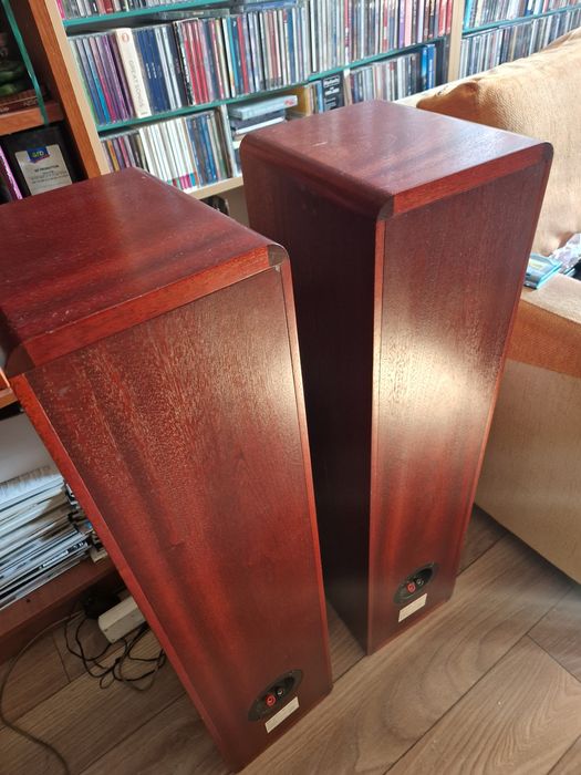 Kolumny głośnikowe IQ 3140 AT-140W