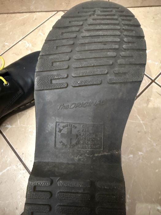 Glany Dr. Martens r. 44 edycja limiotwana 8 dziurek