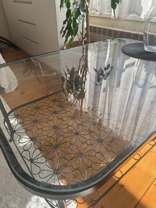 Szklany stol ikea