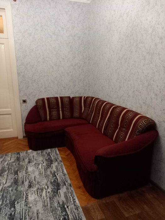 Комунальні включені! Кімната метро Звіринецька Либідська вул Дорошенка Печерськ Центр !