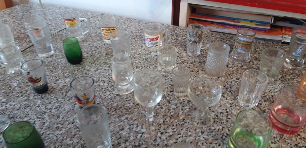 Conjunto de Cálices/Copos Pequenos Diversos