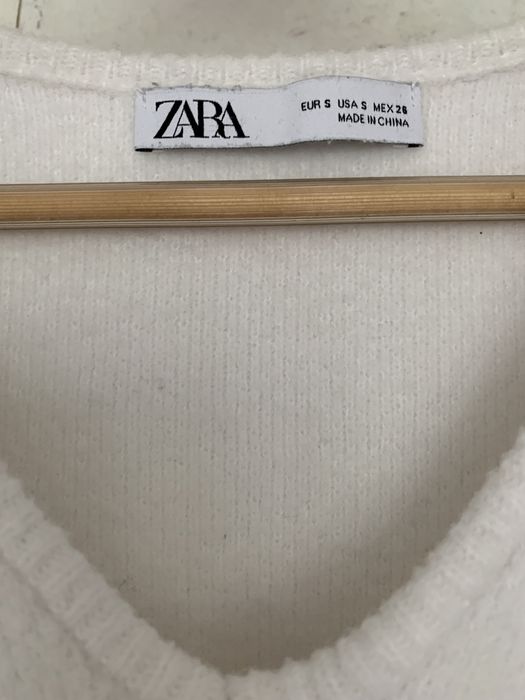 Sweterek crop krótki miękki biały  Zara