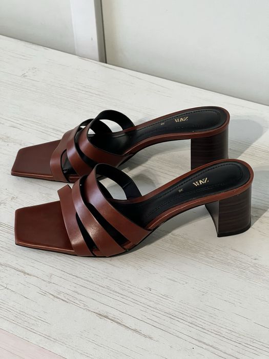 Шльопанці, босоніжки, шкіра, Zara