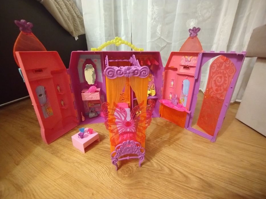 Domek zamek Barbie Mattel