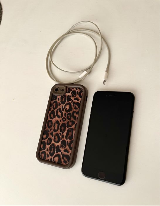 Iphone SE 2020 com bom preço