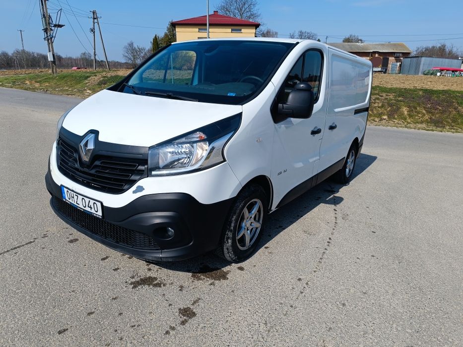 Renault Trafic  suwane drzwi z dwóch stron czujniki grzany fotel