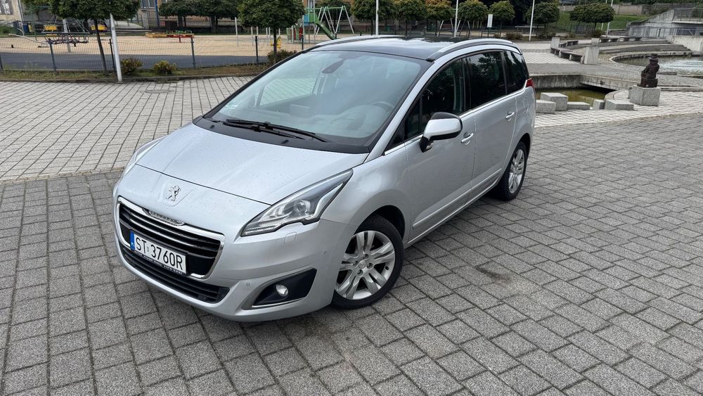 Peugeot 5008