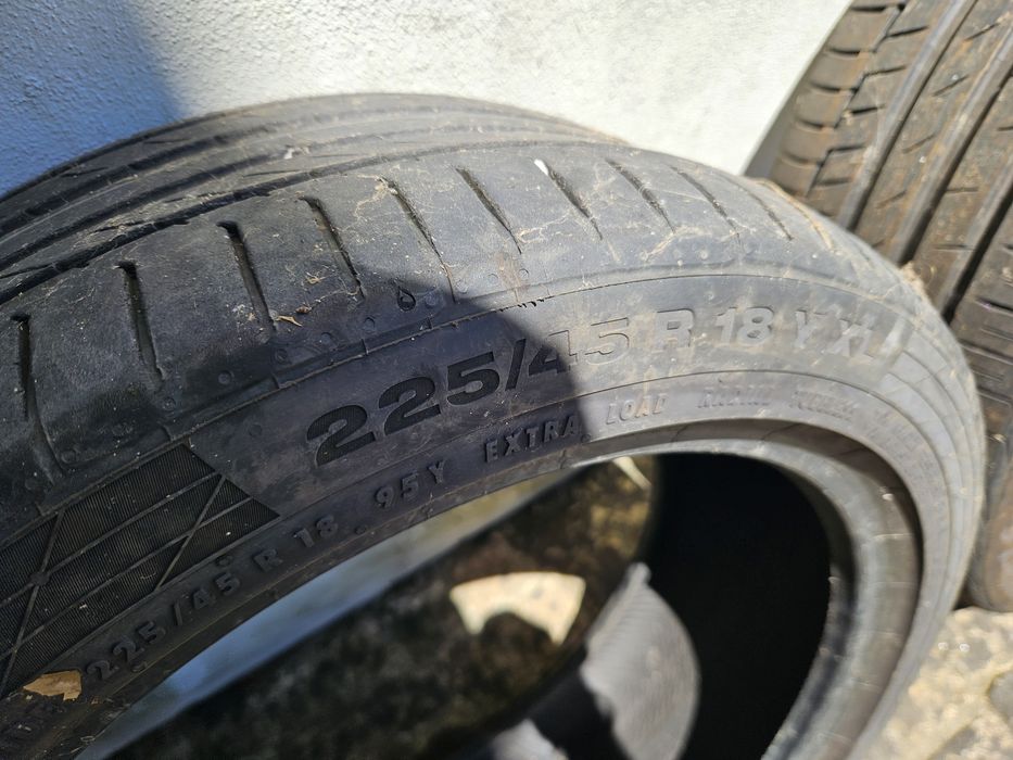 Pneus usados R19 e R18