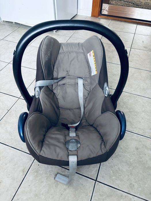 Автокресло maxi-cosi