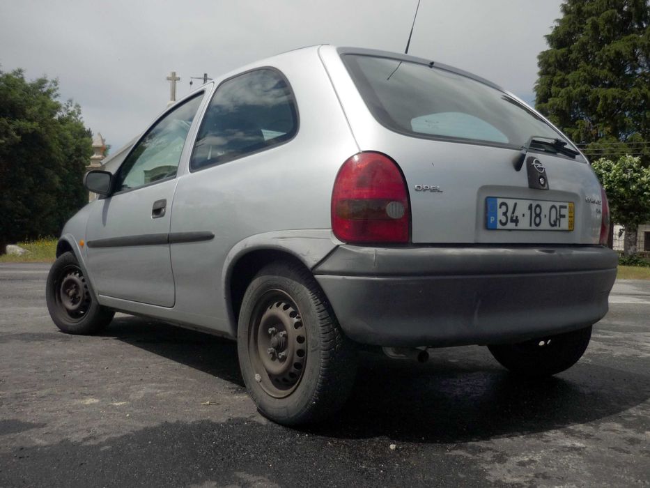 opel Corsa B 1.2i 16V gasolina
