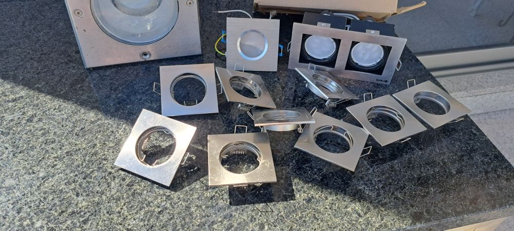 Focos com lâmpada e espelhos tromolic