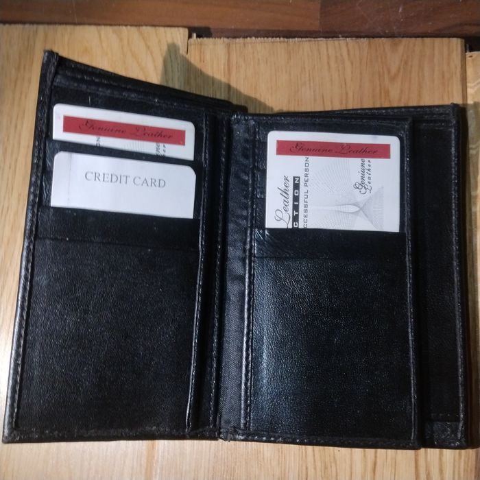 Portfel skórzany czarny