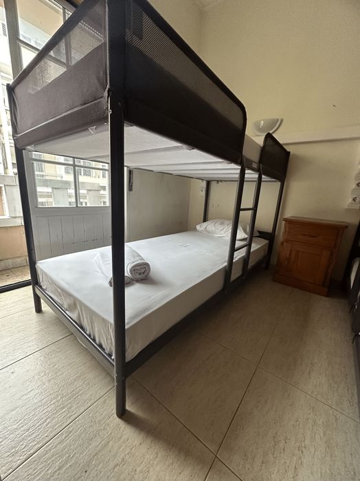 Quarto compartilhado NO CENTRO (SEM CAUÇÃO)