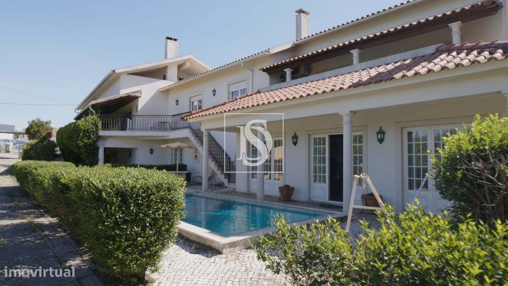 Moradia T7 em Torres Novas