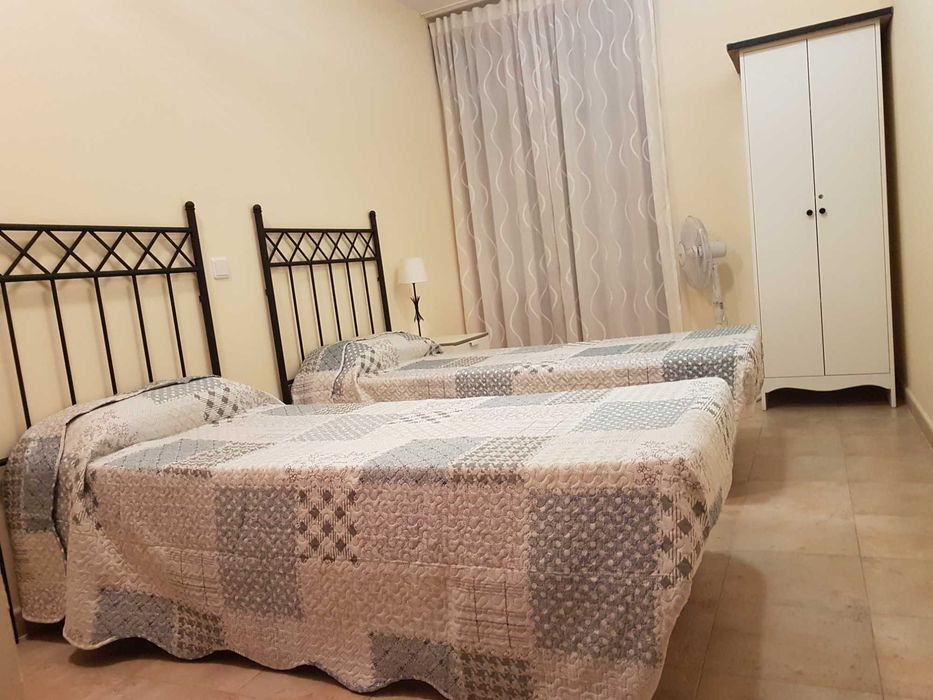 Apartamento T2 com piscina para férias- Algarve