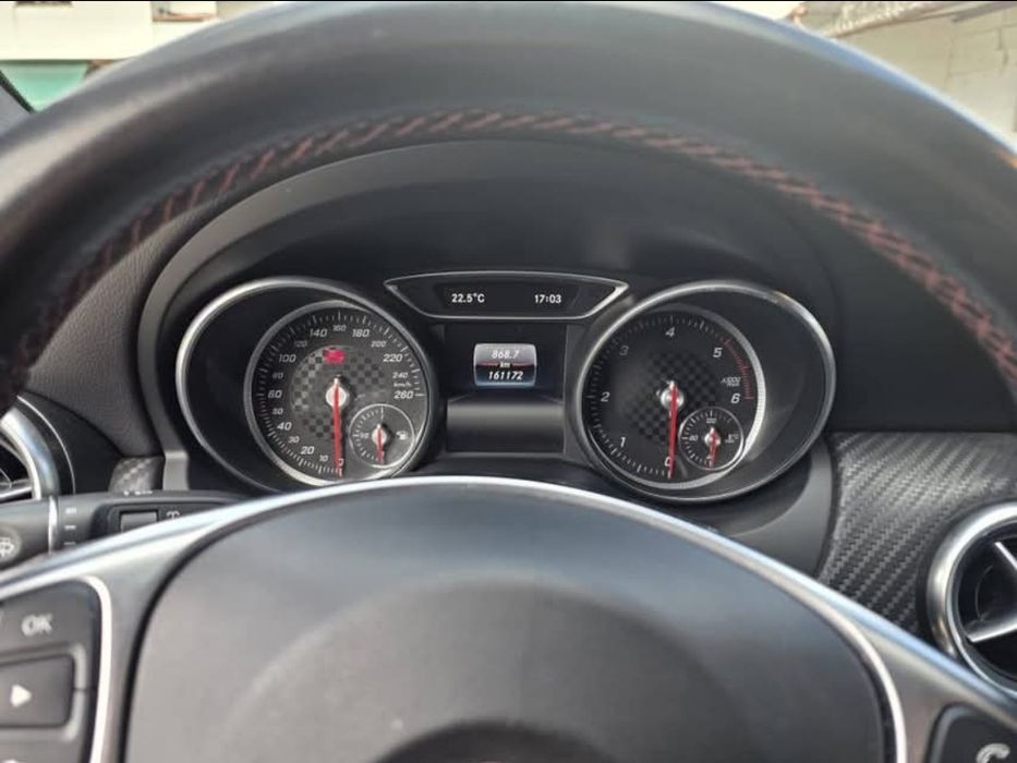 Mercedez-Benz A200d AMG Line
