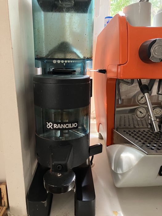 Maquina de Cafe e Moinho Marca Rancilio