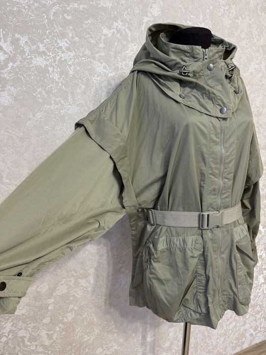 Вітровка Adidas by Stella McCartney, р. 38