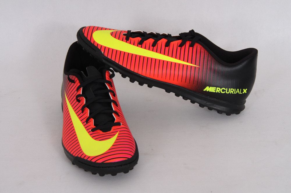 Halówki NIKE 44 rozm  Mercurial Vortex III TF. Nowe !!