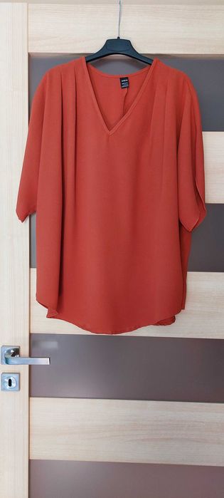 Bluzka pomarańczowa , nowa , rozmiar L-XL.