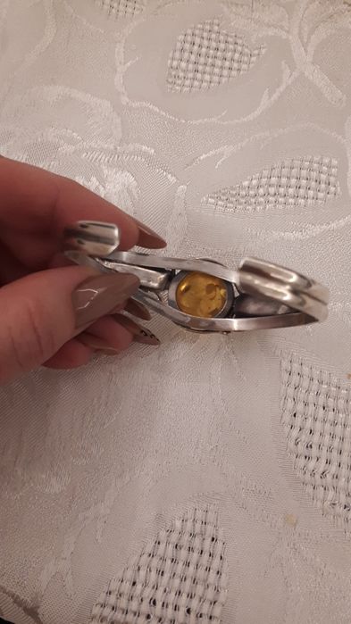 Bransoleta bangla z bursztynem