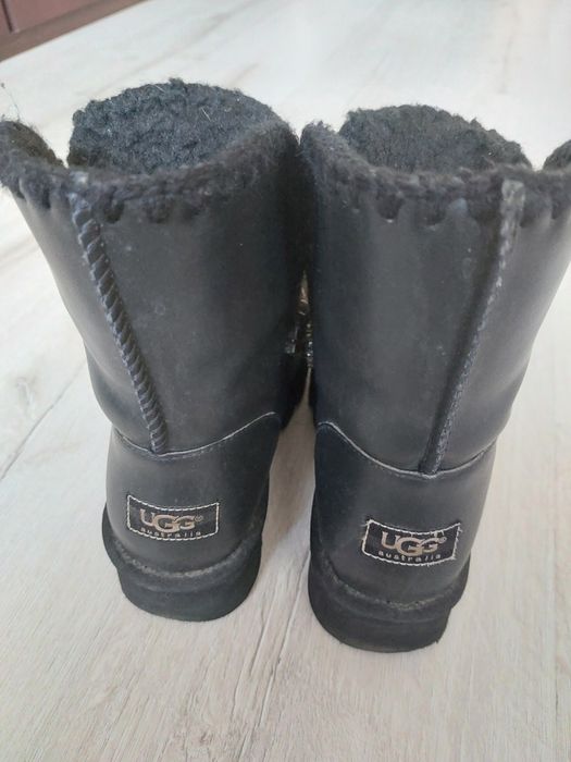 Уггі (UGG) натуральні