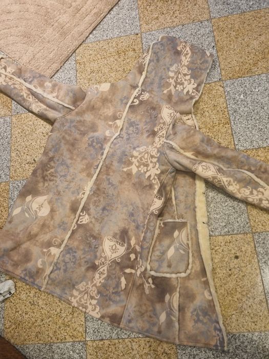 Płaszcz damski C&A rozmiar 40 elegancki klasyczny zimowy jesienny
