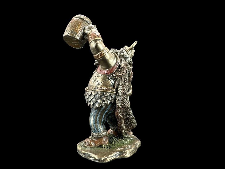 Stojący Wiking Z Kuflem Veronese (Wu76801a4)