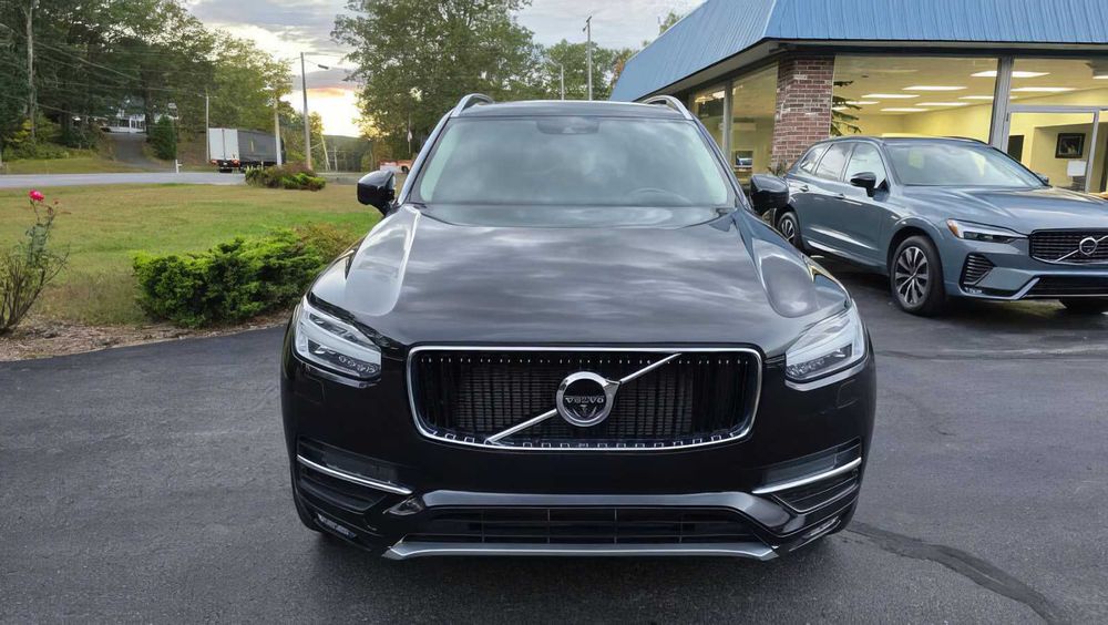 Volvo XC90 T6 Momentum      2019