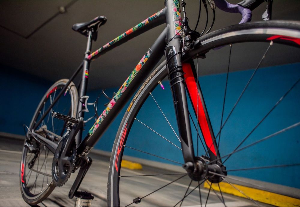 Rower szosowy, szosa, bulls harrier, shimano 105 specialized scott