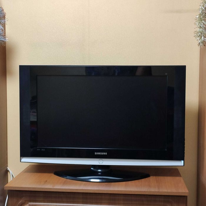Телевизор Samsung LE32S7 1B