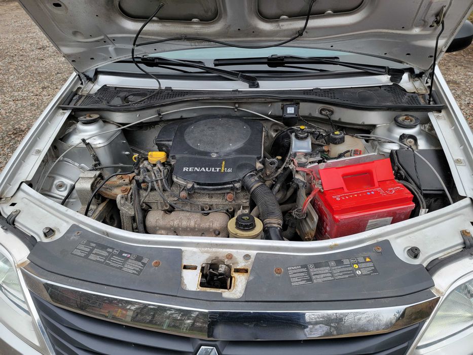 RENAULT LOGAN 2010г. продам