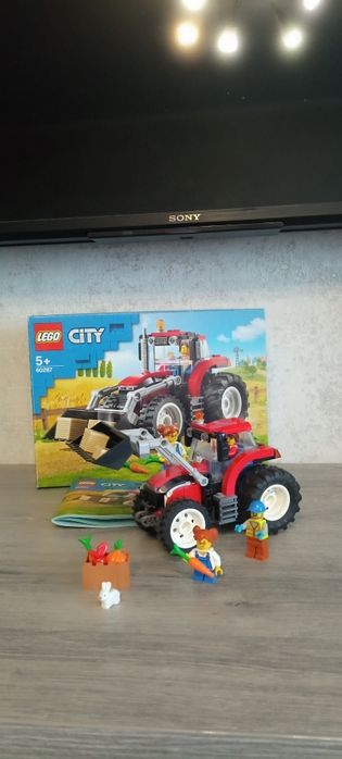 Lego city трактор
