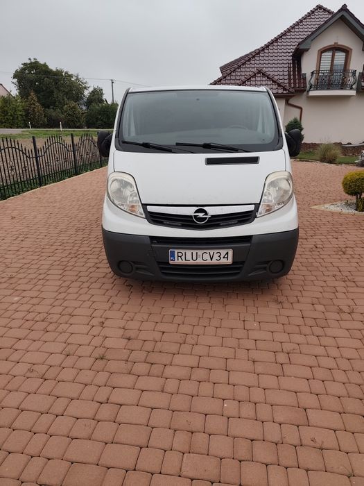 Opel Vivaro 2.5 TDCI Brygadówka Long Klima