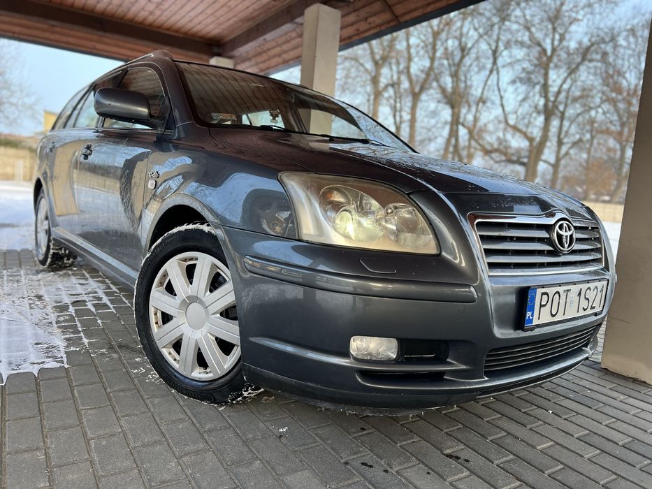 Toyota Avensis 2.0 D-4D.Długie opłaty.Bez rdzy.